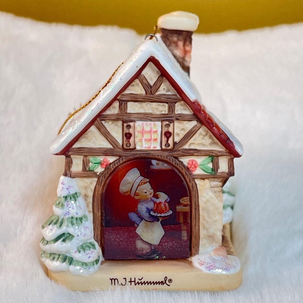 1999 Hummel "Village Bakery" Christmas Ornament Bradford Collection